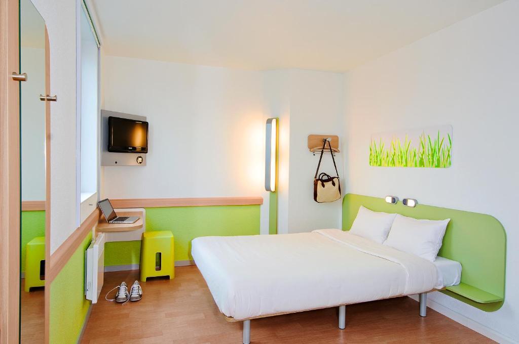 Ibis Budget Orly Chevilly Tram 7 Vitry-sur-Seine Rom bilde