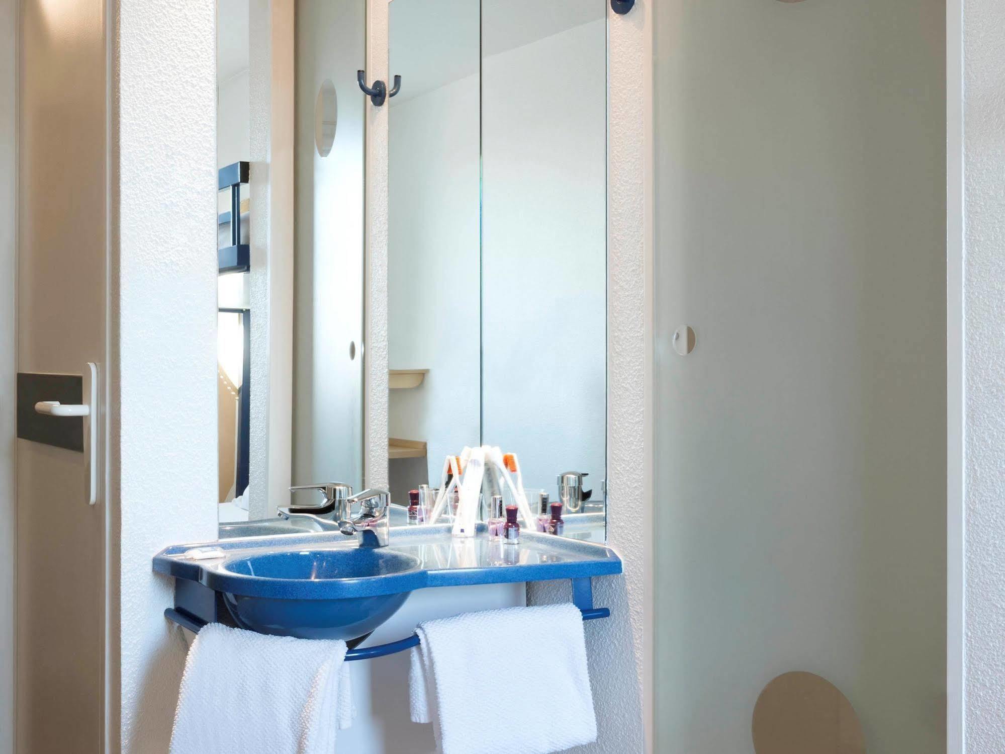 Ibis Budget Orly Chevilly Tram 7 Vitry-sur-Seine Eksteriør bilde